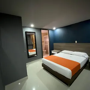 Latino 2* Medellín